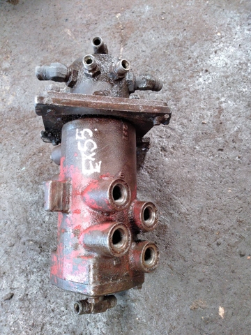Trục Trung Tâm EX55UR