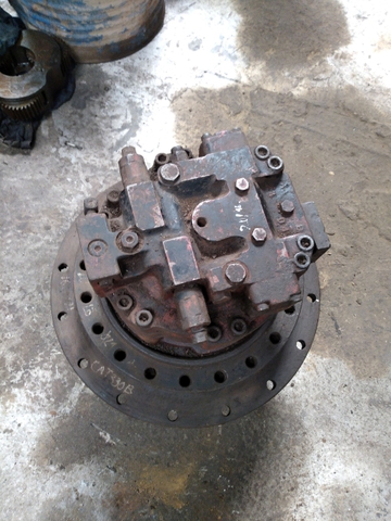 Di Chuyển Bánh Xích E330B