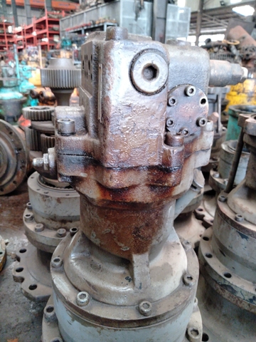 Motor Quay Toa EX120-1