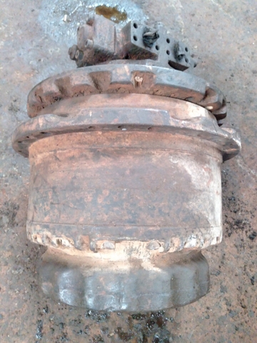 Di Chuyển Bánh Xích SK14