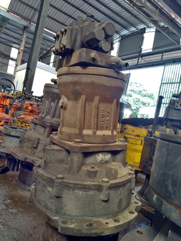 Ụ Quay Toa S400