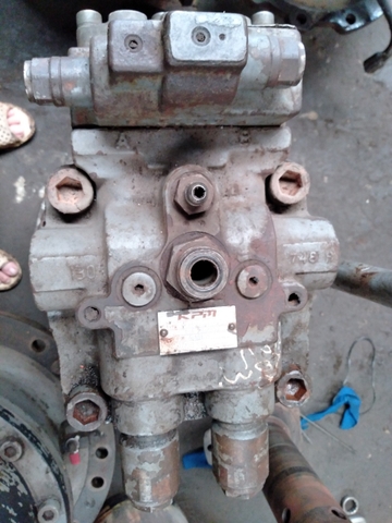Motor Quay Toa ZX200-3