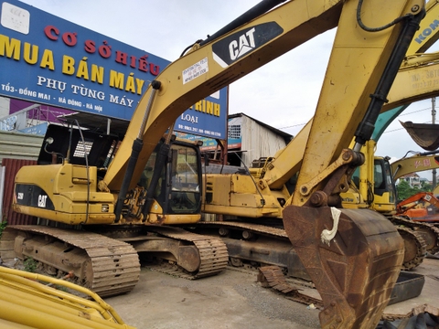 Máy đào CAT320D