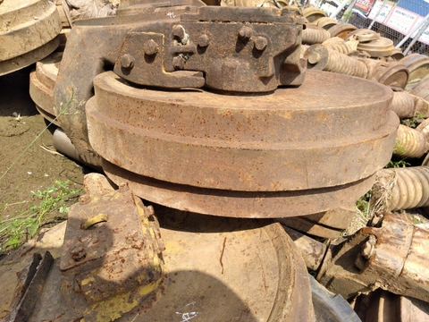 Bánh Dẫn Hướng D85