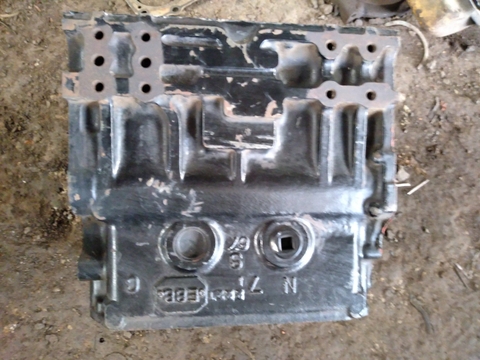 Lốc Động Cơ 3D88