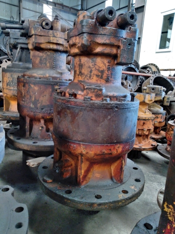 Ụ Quay Toa R200