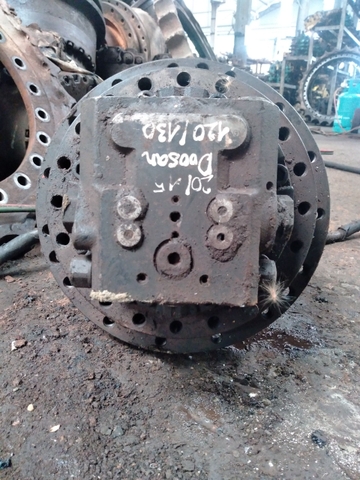 Di Chuyển Bánh Xích Doosan 120/130