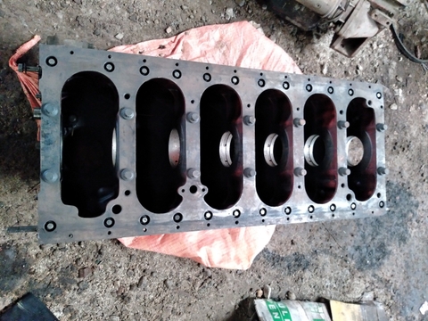 Lốc Động Cơ 6SD1