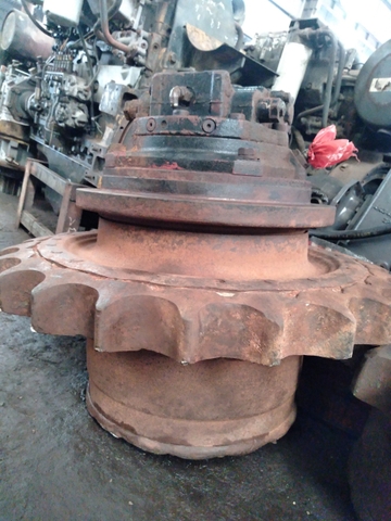 Di Chuyển Bánh Xích ZX450-3