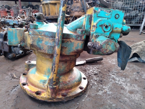 Motor Quay Toa SK200-1