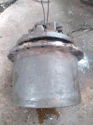 Di Chuyển Bánh Xích SK220-1