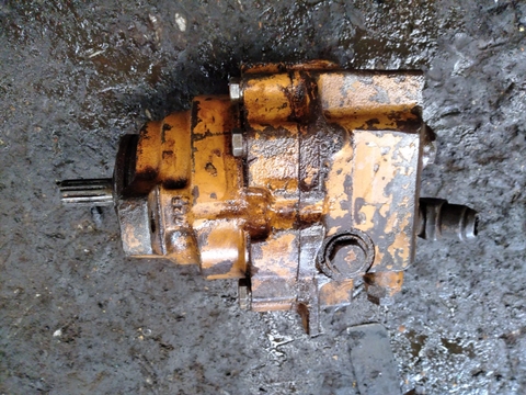Motor Quay Toa PC120-3