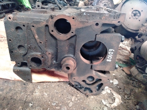 Lốc Động Cơ 6D108