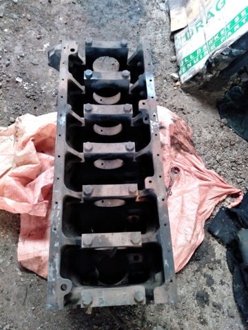 Lốc Động Cơ 6D108
