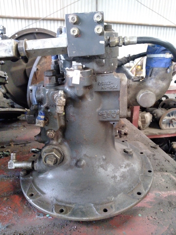 Bơm Tổng PC75
