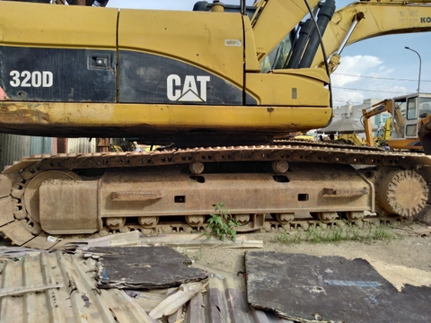 Máy đào CAT320D