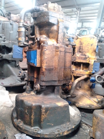 Bơm Tổng PC200-5