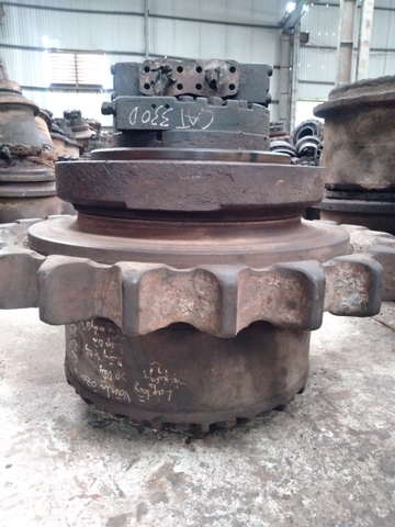 Di Chuyển Bánh Xích CAT330D