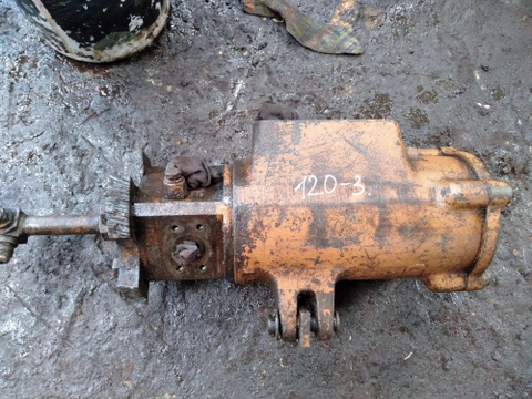 Trục Trung Tâm PC120-3