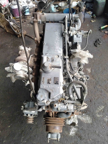 ĐỘNG CƠ 6HK1 (ZX330)