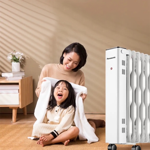 Máy sưởi dầu Panasonic DS-U2221CW