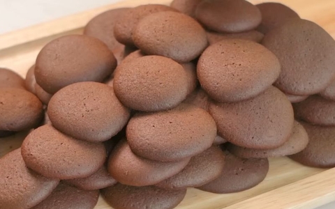 Làm bánh quy socola cực đơn giản tặng nàng ngày 8/3