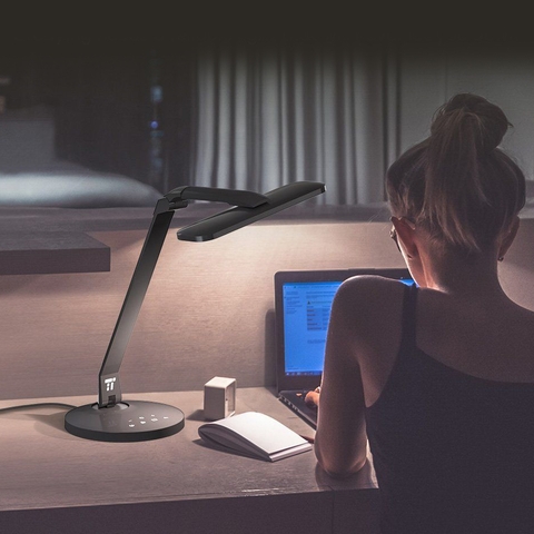 Kinh nghiệm chọn mua đèn học chống cận tốt nhất