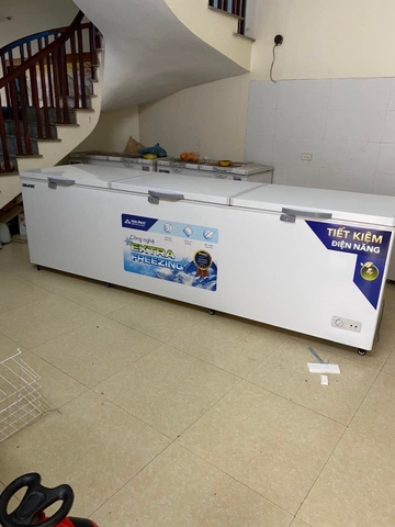 Tủ đông dung tích lớn Hòa Phát HPF AD61190 1218 lít 1 ngăn 3 cửa