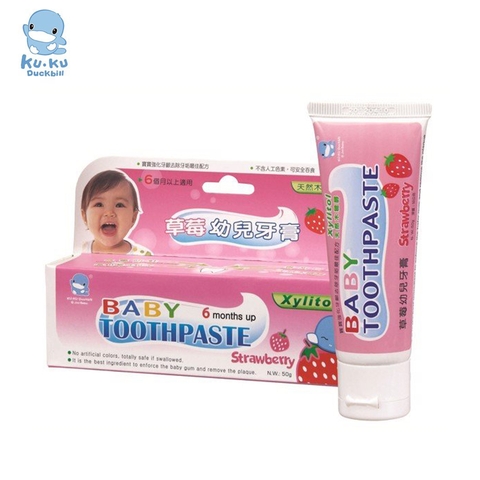 Kem đánh răng cho bé hương dâu KUKU