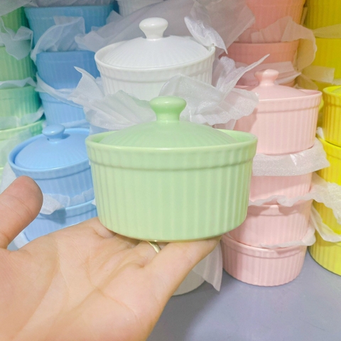 Chén sứ Ramenkin có nắp
