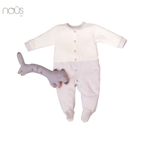 Bộ bodysuit có tất ghi nhạt trắng