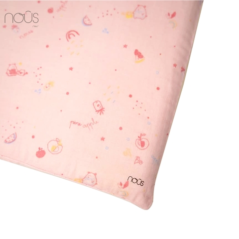 Gối mây hồng hình gấu và trái cây