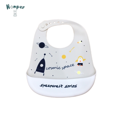 Yếm ăn dặm silicone có máng hứng HK2136 - Họa tiết Tên Lửa