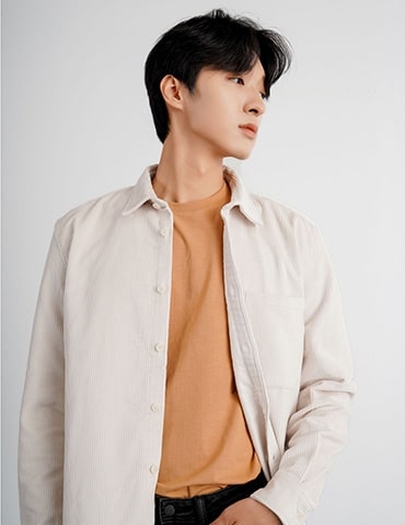 Áo Sơ Mi Corduroy Regular Sọc Trơn
