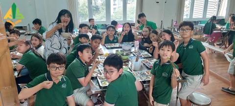 TỪ VƯỜN ĐẾN BÀN ĂN