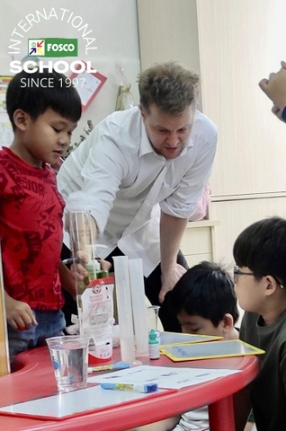 Lớp 3 đã học về thể tích chất lỏng theo nhiều cách thú vị!