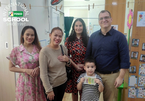 Cảm ơn các bậc phụ huynh đã tham gia buổi họp cuối cùng của chúng tôi trong năm học!