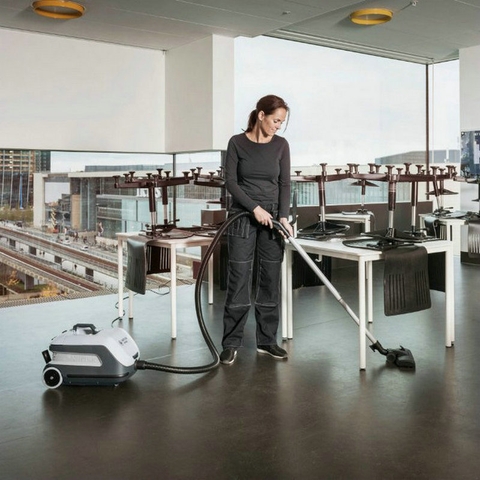 Máy hút bụi Văn phòng Nilfisk Leach VP600 tiết kiệm điện