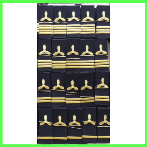 Cầu vai chân vịt