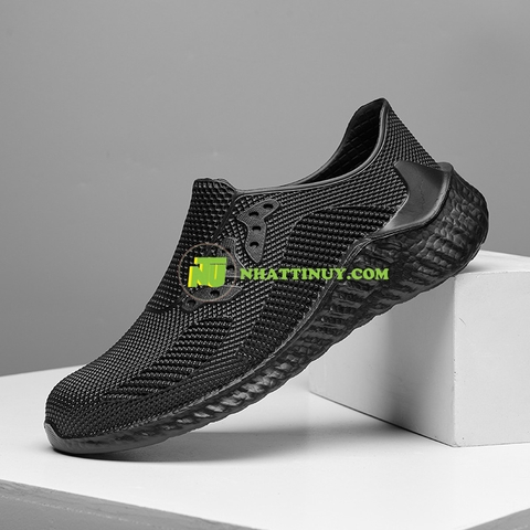 Giày làm việc nhà bếp khách sạn wako chống trượt