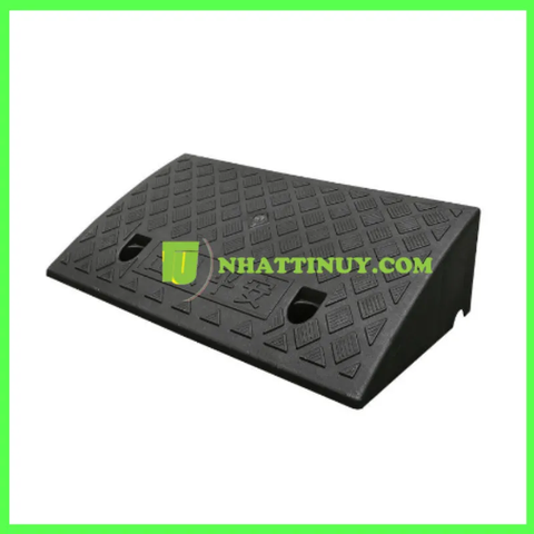 Gờ Leo dốc màu đen KT : 500 x 270 x 130mm