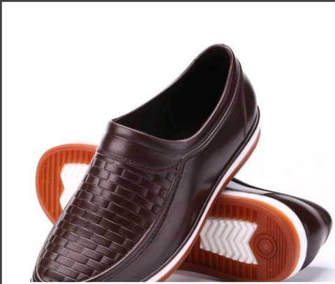Giày công sở PVC