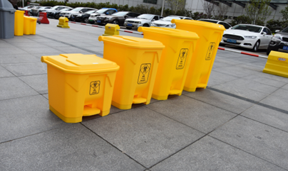 Thùng rác nhựa đạp chân 30L