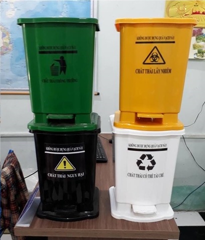 THÙNG RÁC CHÂN ĐẠP 15 LÍT