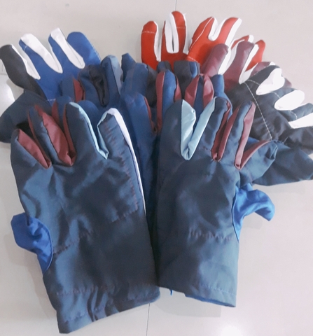 Găng tay kaki lót nỉ 5 ngón dày 5 lớp