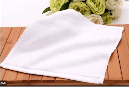 Khăn lau 25*25 cm