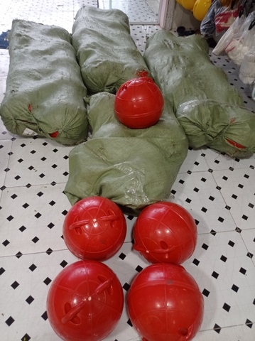 Phao nổi D280mm màu đỏ