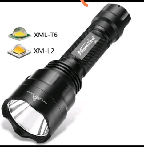 Đèn pin siêu sáng XML - T6 ( NBLS031- Đèn tường LED IP65 8W 3000K, màu đen)