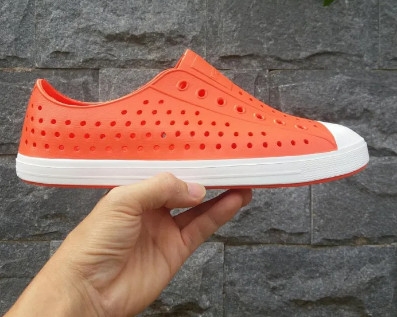 Giày Native cam trắng