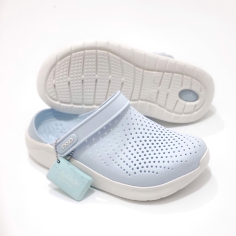 Giày nhựa đi mưa LTR ( xanh nhạt đế trắng)